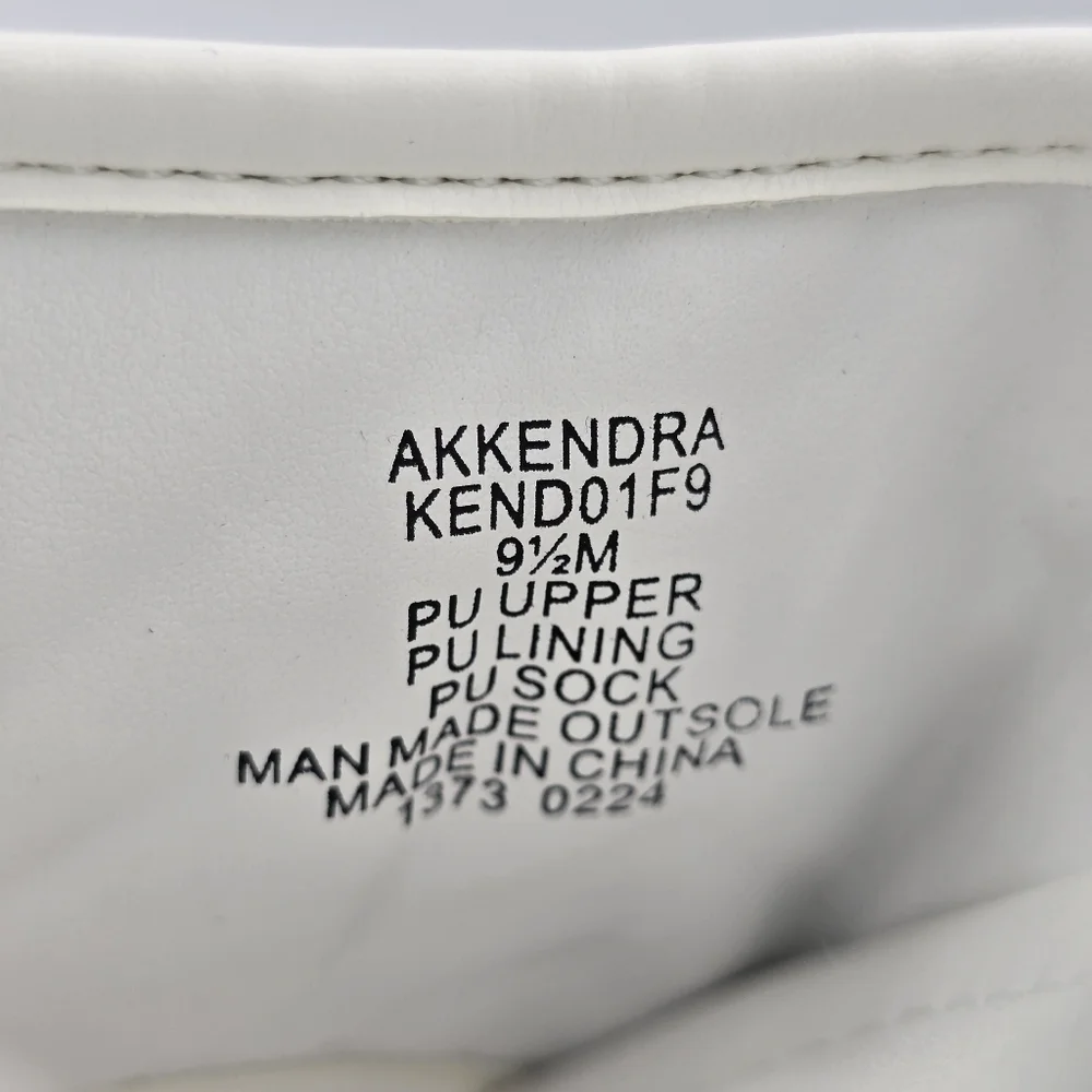 NWOT Anne Klein Kendra Slippers (Block Heel Slide Sandals), White & Gold, 9.5M - Picture 9 of 16